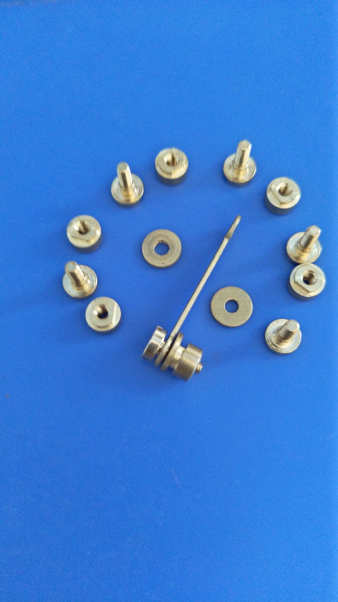 Pressure Gauge Fine Adjustment Screw 7-1.5-M2, Brass C3602, for Precision Instruments - Image 5