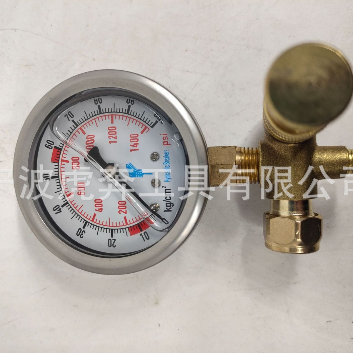 Industrial Pressure Gauge 0-100 kg/cm² (0-1400 psi) with 1.6 Accuracy, Stainless Steel, Oil-Filled, Vibration-Resistant for Excavators and Testing Tools, G1/4" Bottom Connection - Image 4