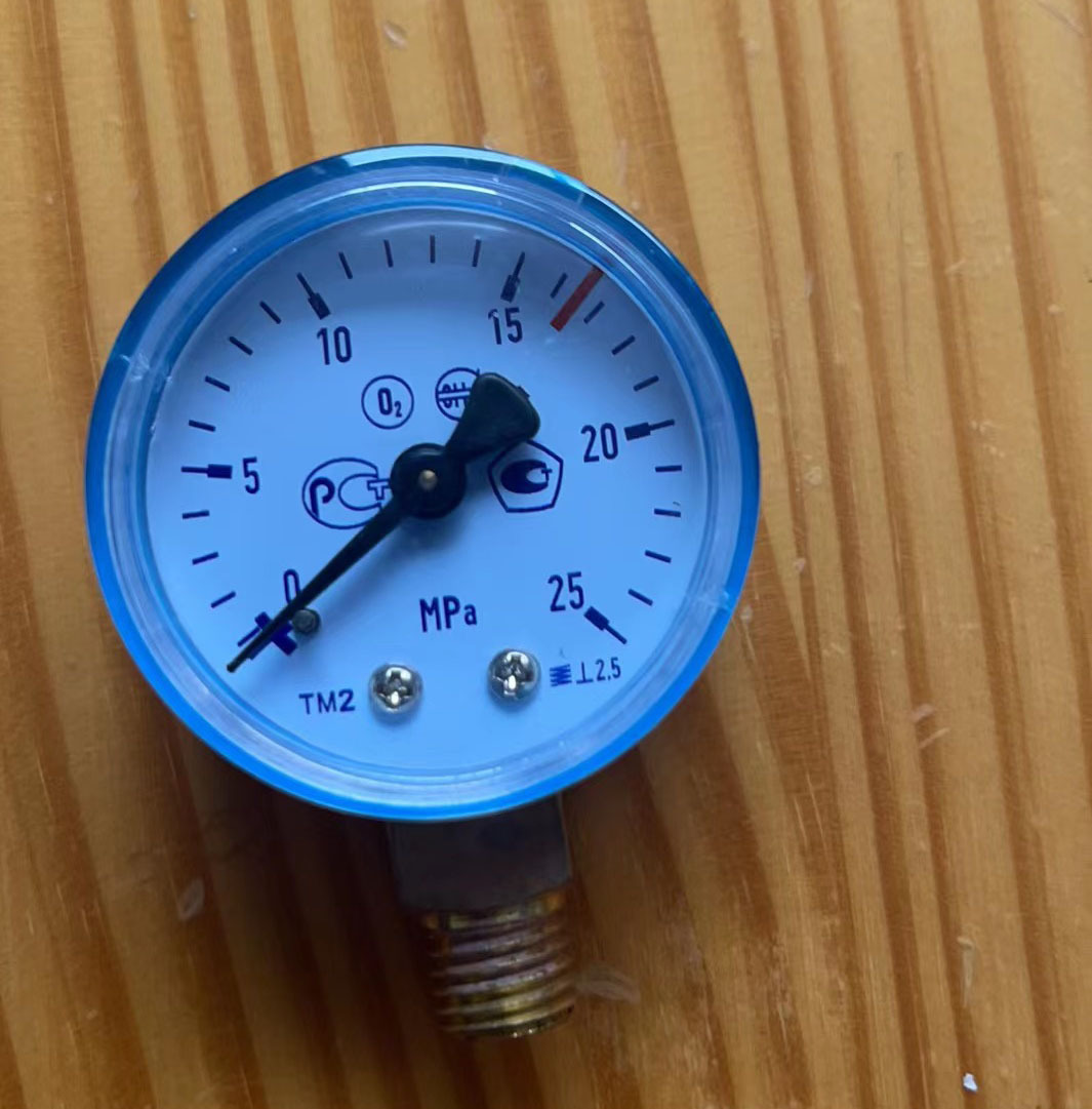 Oxygen Acetylene Propane CO2 Argon Pressure Regulator Gauge Head (0-25 MPa) for Gas Welding & Cutting - Image 4
