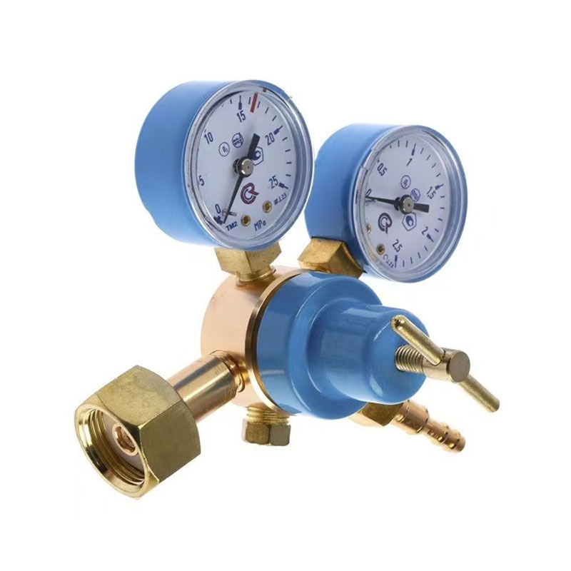 Portable Oxygen Pressure Regulator with Dual Gauges for High Pressure Applications - Image 5