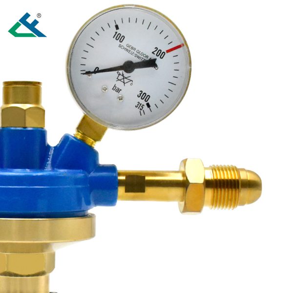 Industrial Oxygen Pressure Reducer (0-16 bar, 0-315 bar) with Dual Gauges - Gambar 5