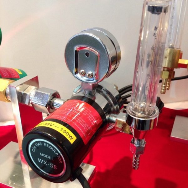 CO2 Pressure Regulator with Flow Meter (0-25 LPM, 0-25 MPa) for CO2 Gas Applications - Image 4
