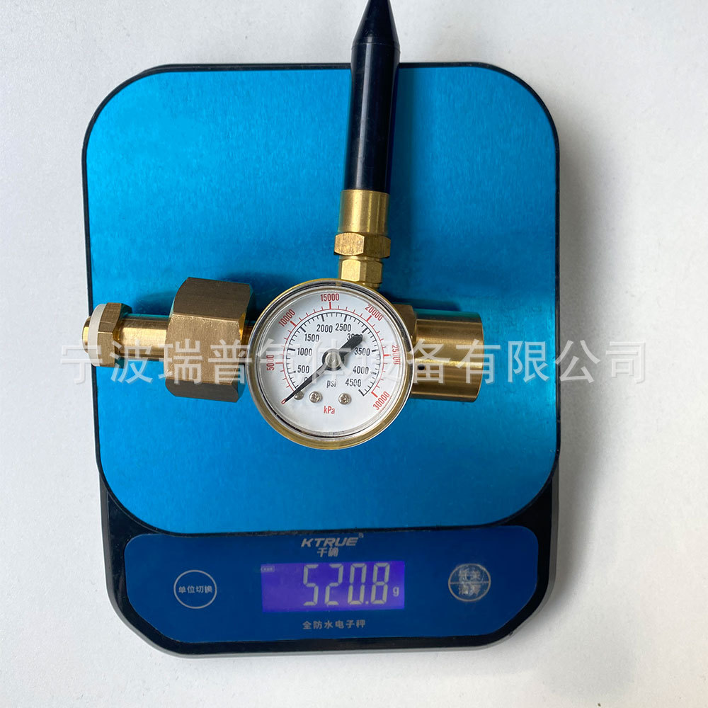 Professional G3/4 Helium & Hydrogen Gas Regulator with Gauge for Balloon Inflation - Durable Pressure Reducer Valve - Image 4