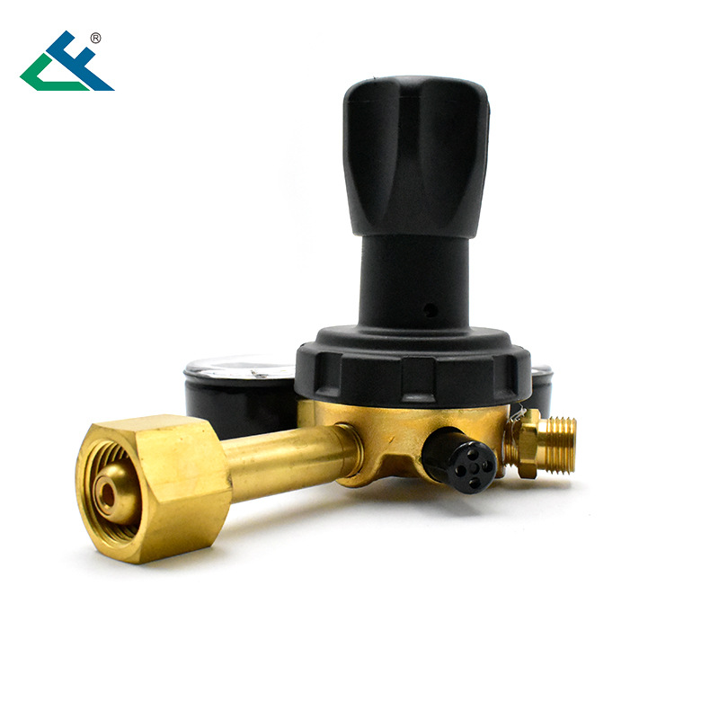 Industrial CO2 Pressure Reducer Regulator Dual Gauge ISO 5171 with Aluminum Alloy Valve Body - Image 4