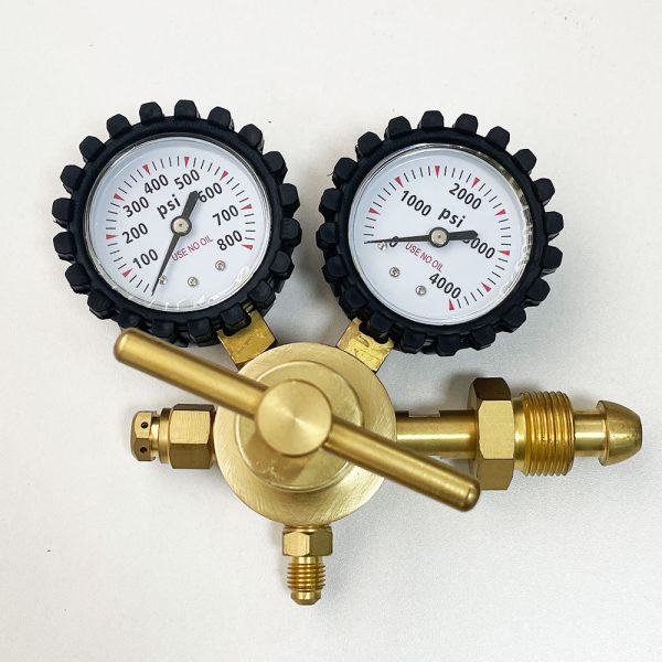M44 American Style Copper Nitrogen Pressure Regulator CGA580 Gas Pressure Reducer with Dual Gauges for Industrial Use - Imej 5