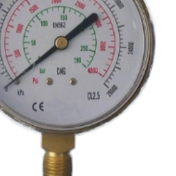 CNG Pressure Gauge (CL2.5, 0-28000 kPa/Psi, EN562) for HVAC Systems - Image 3