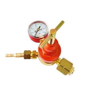 G3/4 Propane Pressure Reducer with 0-0.6 MPa Gauge, Medium Pressure LPG Regulator for Oxygen Acetylene Tanks