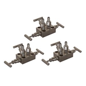 Integrated Three-Valve Manifold with Differential Pressure Gauge for HVAC Systems