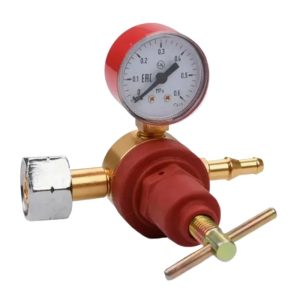 Propane Gas Pressure Regulator (0-0.6 MPa) for LPG Tanks, Mini Body with Gauge, Russian Standard