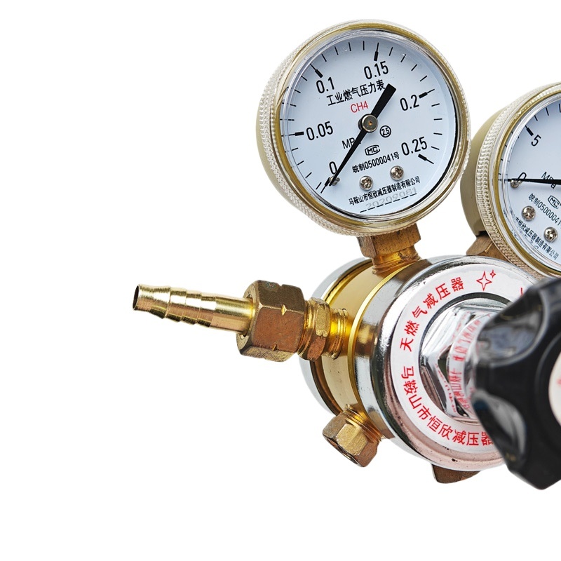 NATURAL GAS REGULATOR YQC-35 (0-0.25 MPa / 0-25 MPa) for Industrial Gas Cylinder Application - Image 3