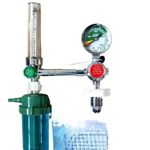 Medical Oxygen Regulator with Flow Meter (0-15L/min) and Pressure Gauge (0-4000 PSI/0-240 kg/cm²) for Oxygen Cylinders