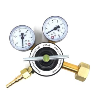 Oxygen Pressure Regulator UR-6 with Dual Gauges (0-1 MPa, 0-16 MPa) for Welding and Cutting