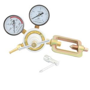 Full Copper Acetylene Pressure Reducer YQE-03 Regulator with Dual Gauges 0-0.25 MPa Measuring Range for Acetylene Welding Cutting