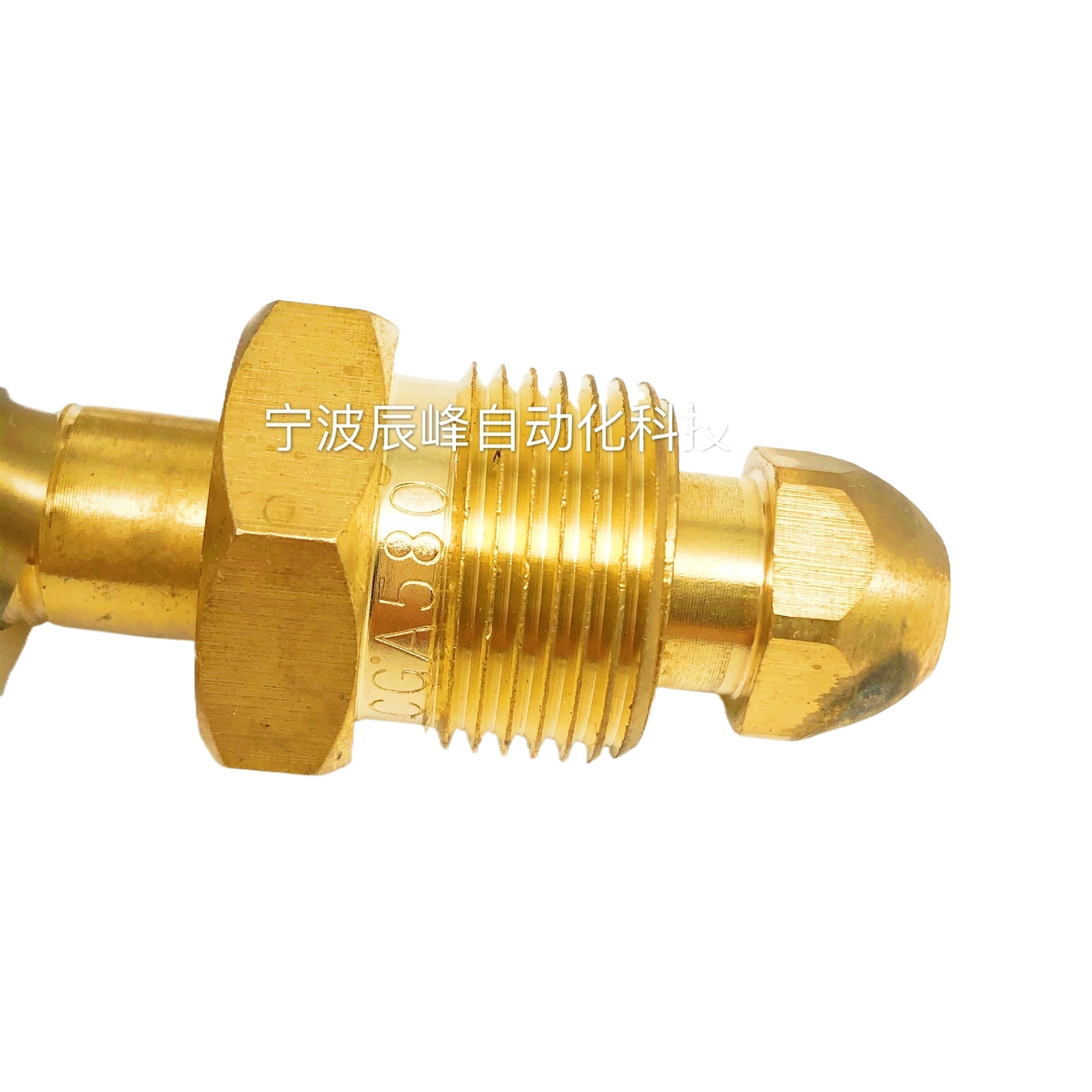 CGA580 Argon CO2 Gas Regulator with Dual Gauges 4000 PSI / ISO 2503 for MIG TIG Welding Systems - Image 3